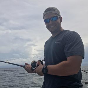 Meet your Posher, Dustin